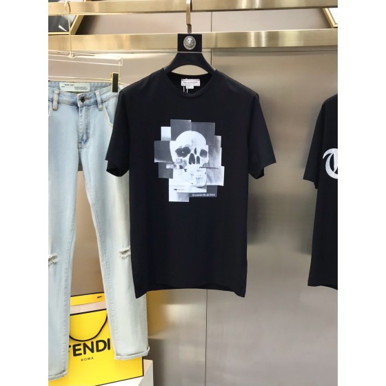 McQueen Round Neck Short Sleeve T-shirt