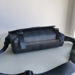 Burberry Messenger Package 7181