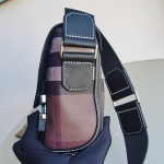 Burberry Messenger Package 7181