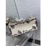 DIOR TOTE Magpie White Limited Edition Collection