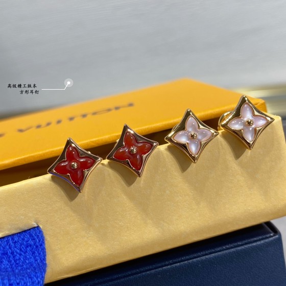 Louis Vuitton square earrings