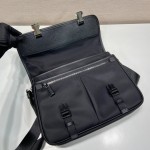 Prada VA0768 messenger bag