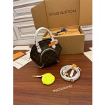Louis VuittonClam Bun M20752