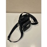 Prada mobile phone case bag 🎉2ZH155