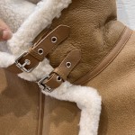 Celine leads the motorcycle model with fur and fur in one