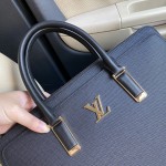 Louis Vuitton-New Men's Handbags
