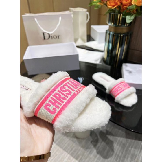 Dior flat bottom flip flops