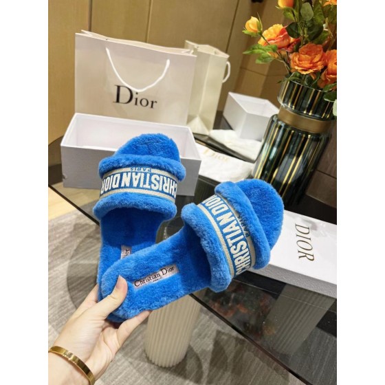 Dior flat bottom flip flops