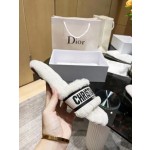 Dior flat bottom flip flops