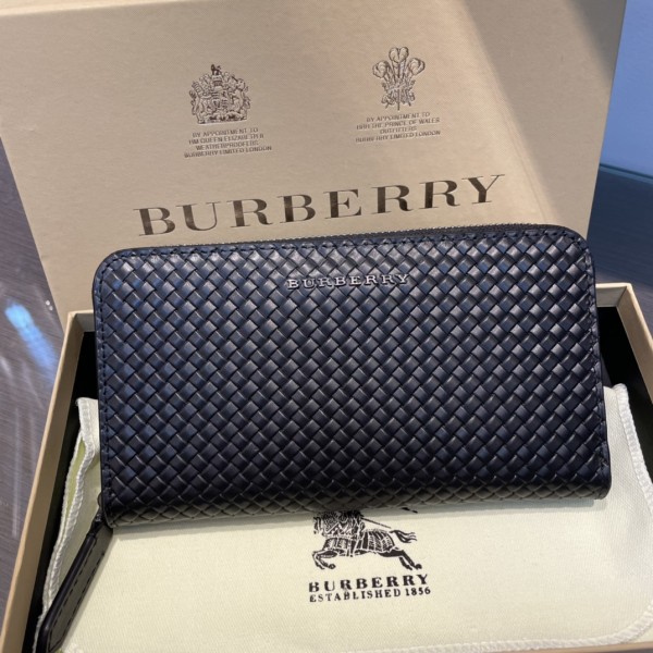 Burberry Single Pull Small Wallet