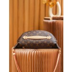 Louis Vuitton 𝐁𝐔𝐌𝐁𝐀𝐆 Belt Bag Series #M43644#