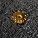 CHANEL 22K's popular black gold flap bag part AP3134