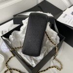 CHANEL 22K's popular black gold flap bag part AP3135