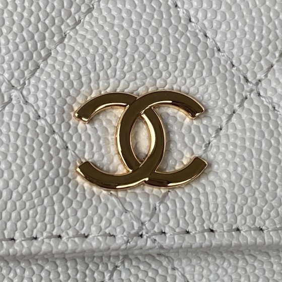 CHANEL 22K's popular black gold flap bag part AP3135