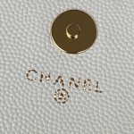 CHANEL 22K's popular black gold flap bag part AP3135