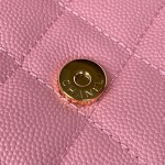 CHANEL 22K's popular black gold flap bag part AP3138