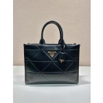 Prada Triangle Diamond Tote Bag 🎉 Tote bag 1ba378
