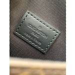 Louis Vuitton M46442 Presbyopia This Archy Small Messenger Bag
