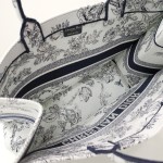 DIOR TOTE oblique vintage print