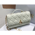 lady Dior ❤ Pearl Clutch Bag