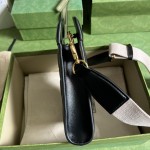 GUCCimatelass é Leather Shoulder Bag Model: 723776