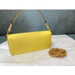 Valentino calfskin handbag 👜underarm bag Model: 1133 Decorative metal