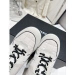 CHANEL's latest popular water diamond panda sneaker