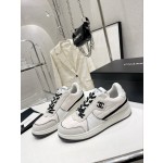 CHANEL's latest popular water diamond panda sneaker