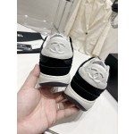 CHANEL's latest popular water diamond panda sneaker