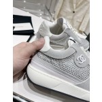 CHANEL's latest popular water diamond panda sneaker