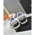 CHANEL King of Golden Horn