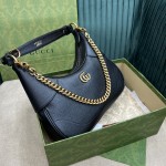 GUCCI Crescent Underarm Package 731817#