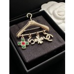 CHANEL brooch