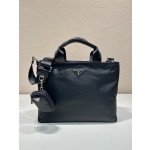 Prada Briefcase 🎉 1BG876A