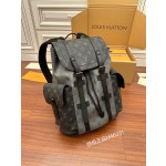 Louis Vuitton's exclusive debut model: M46331 Super Enhanced Edition