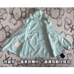 Louis Vuitton wears the latest jacket jacket on both sides