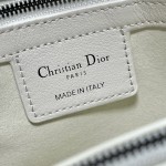 LADY DIOR 95.22 "Runway Model