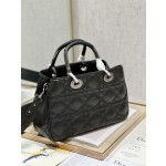 LADY DIOR 95.22 "Runway Model