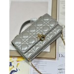 Dior Pearl Handbag Model: 0980