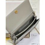 Dior Pearl Handbag Model: 0980