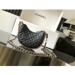 CHANEL 23p New Moon Bag Large: 3917