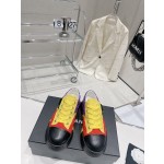 CHANEL cotton candy diamond pattern biscuit shoes