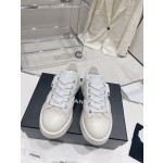 CHANEL cotton candy diamond pattern biscuit shoes