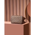 Louis Vuitton 𝙉𝙀𝙊𝙉𝙊🇫🇷French original material #M44022