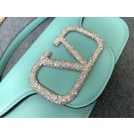 Valentino calfskin handbag 👜underarm bag Model: 1133 star diamond ▪️Drill buckle version