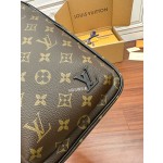 Louis Vuitton's exclusive debut model: M46327 Super Enhanced Edition