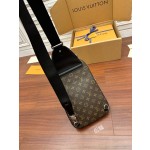Louis Vuitton's exclusive debut model: M46327 Super Enhanced Edition