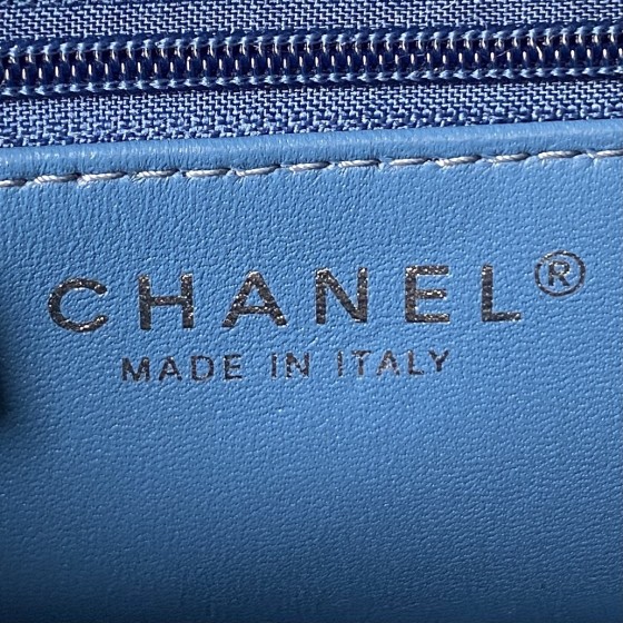 CHANEL New AS3829 Love Ball