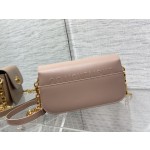 Dior's latest 30 Montaigne Avenue series 0322