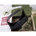 GUCCI shoulder backpack model ✨ model ✨ seven hundred and twenty-six thousand two hundred and seventy-four